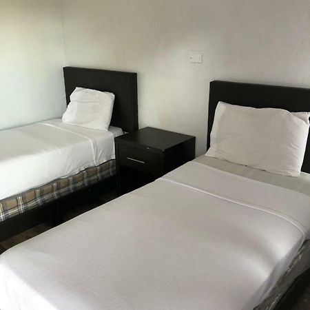 Hotel Gold Rush à Orange Park Extérieur photo